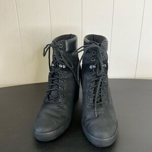 Timberland Womens Size 7.5 Camdale Field Lace Ankle Boots Black Nubuck A1KD4